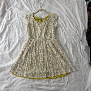 Xhilaration Sundress - white lace over lime green